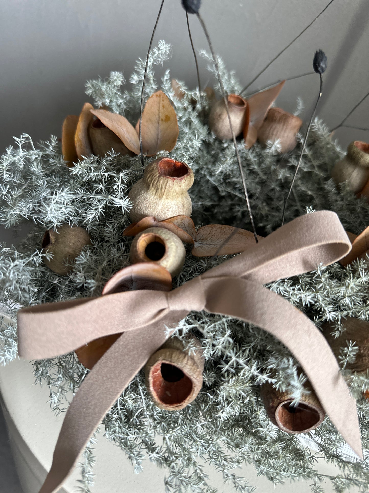Home wreath white