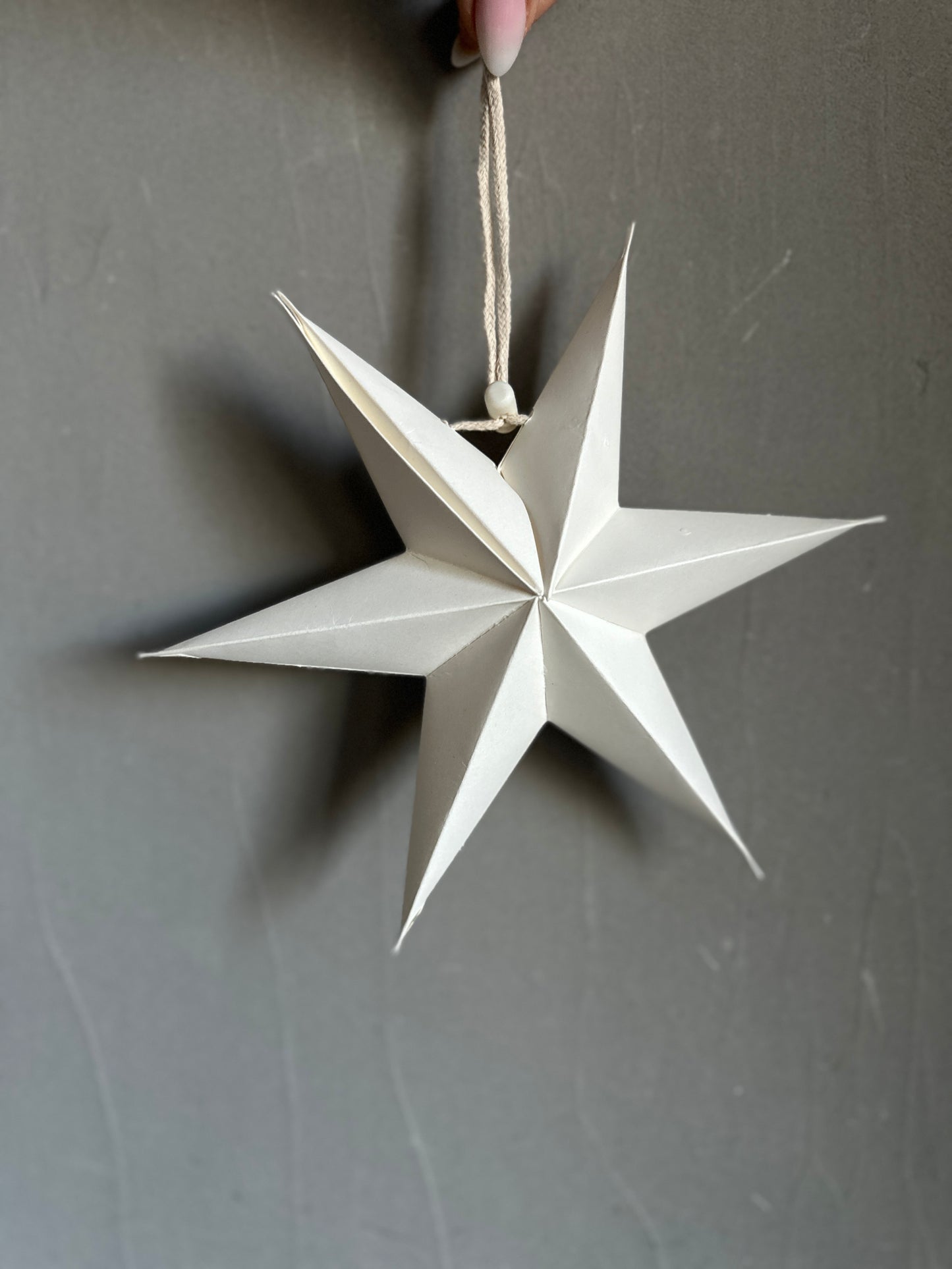 p a p e r -star white