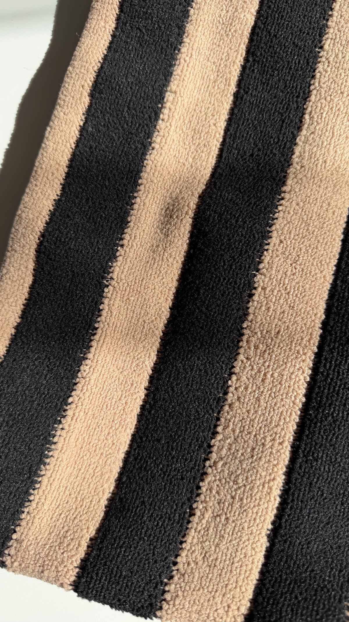 s h o p p e r. stripes