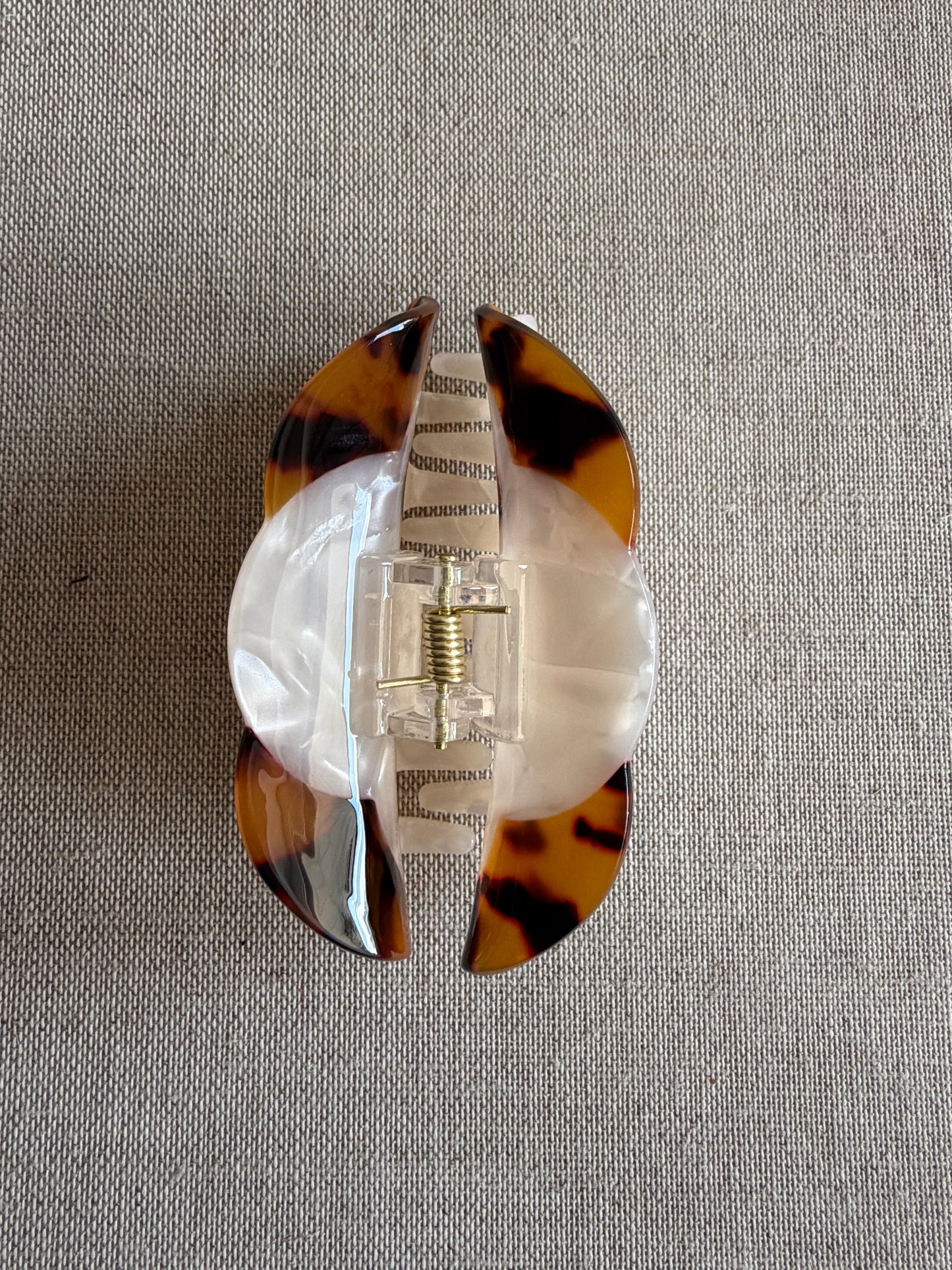 Hair clip