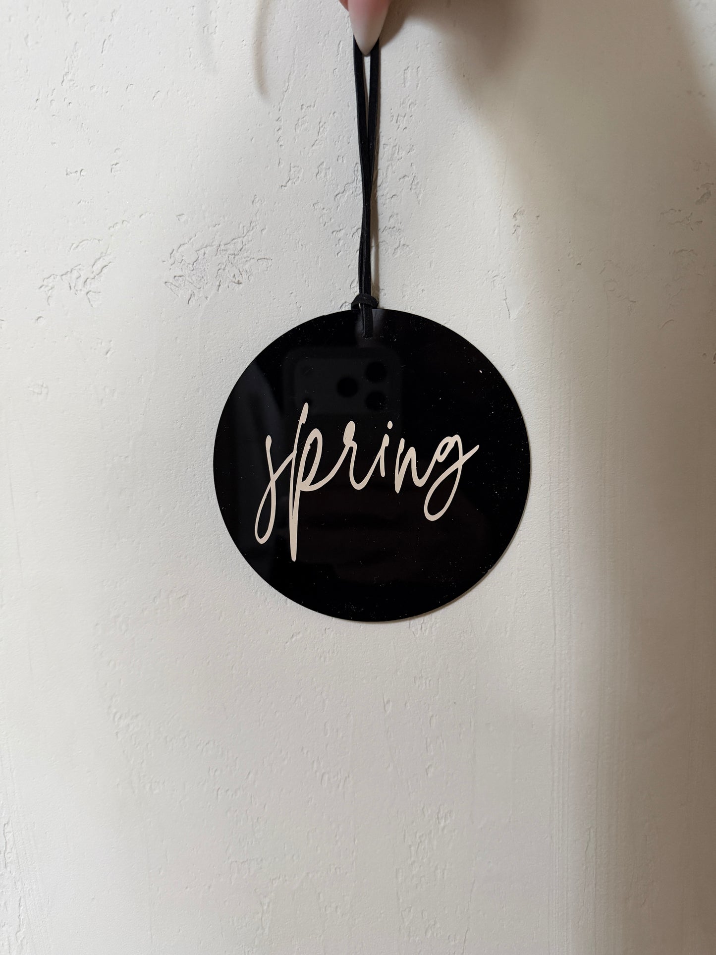 s p r i n g .   Acrylscheibe