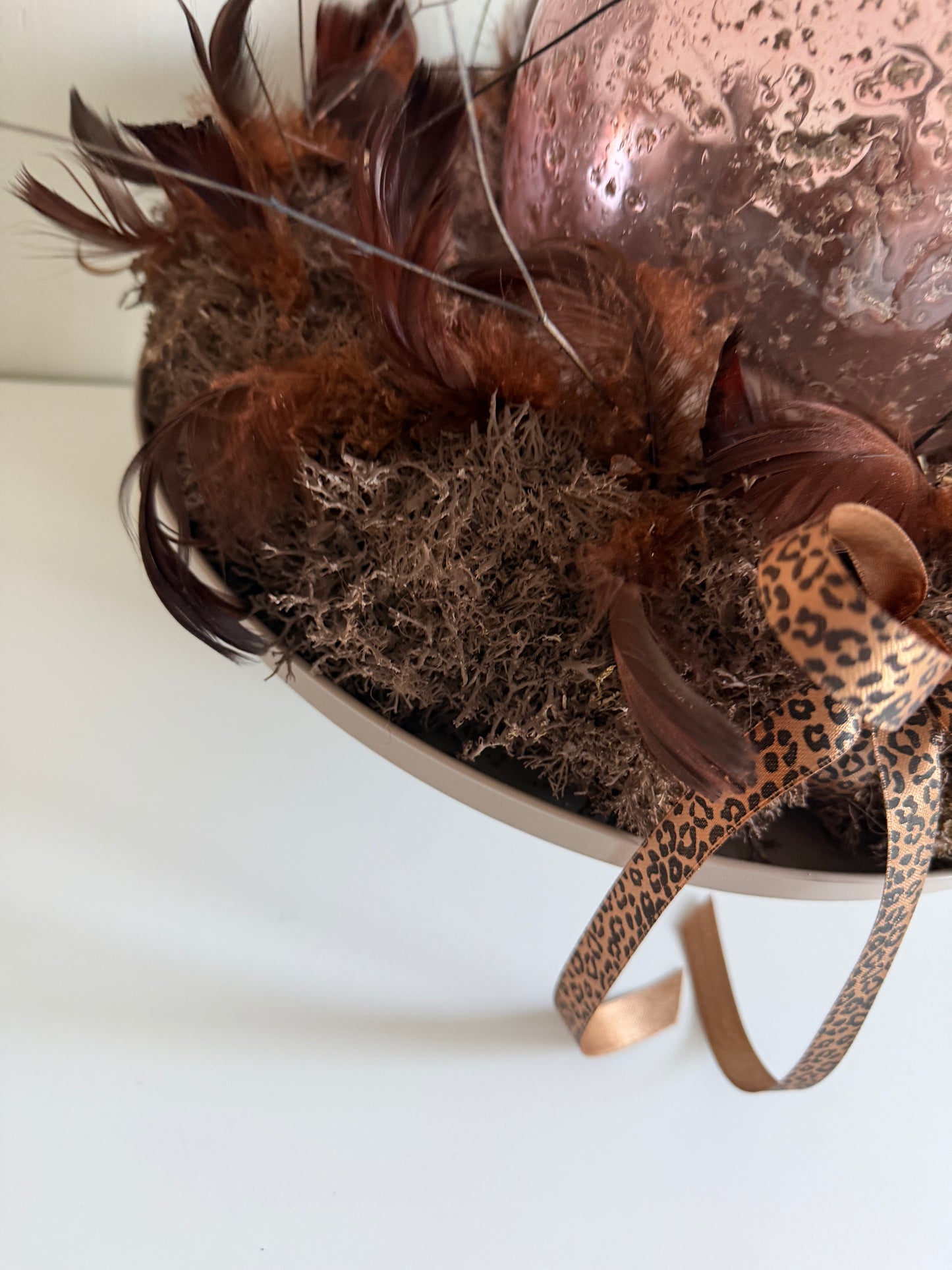 Candlestick white with dried flowers