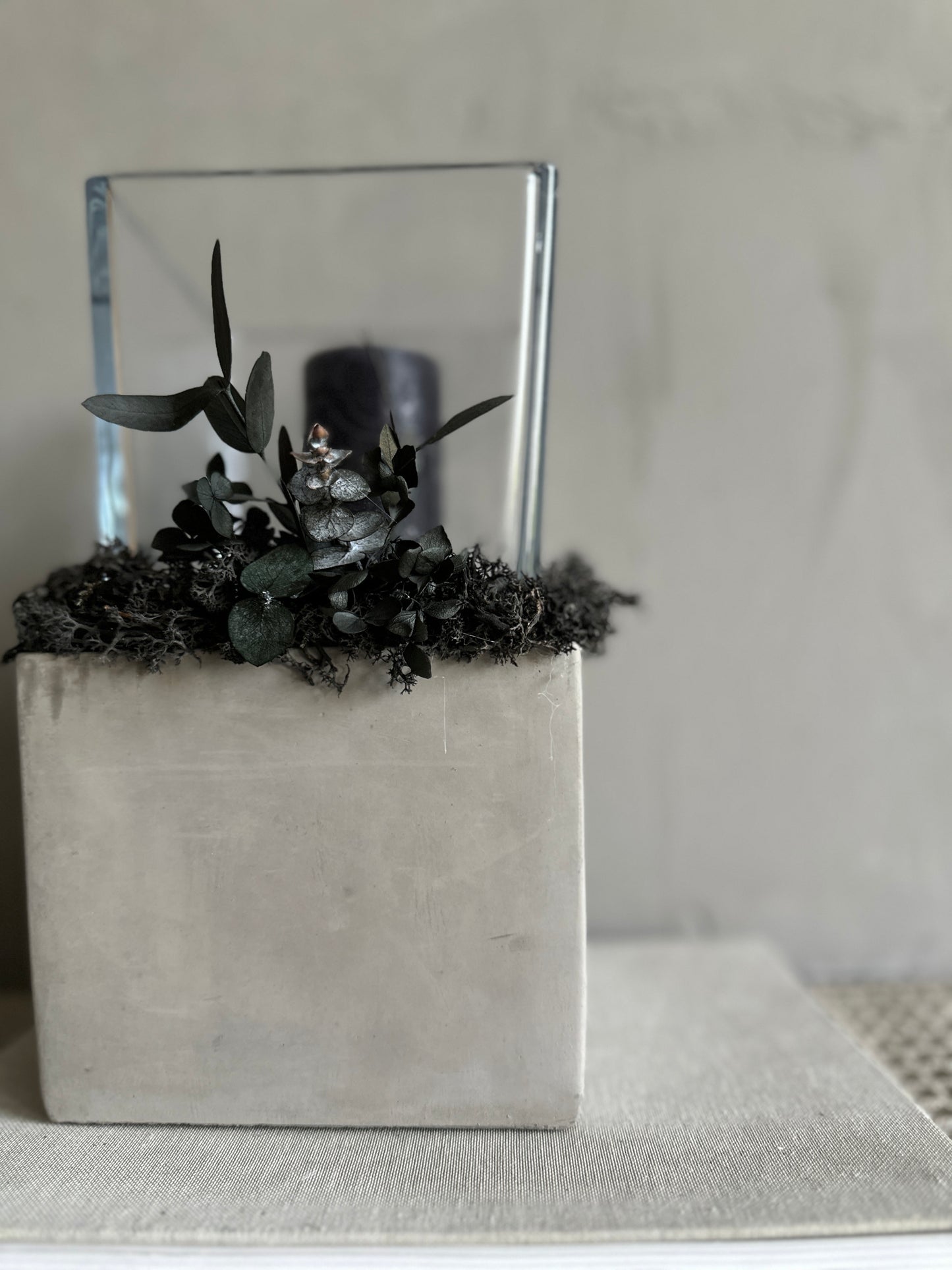 Autumn -light concrete