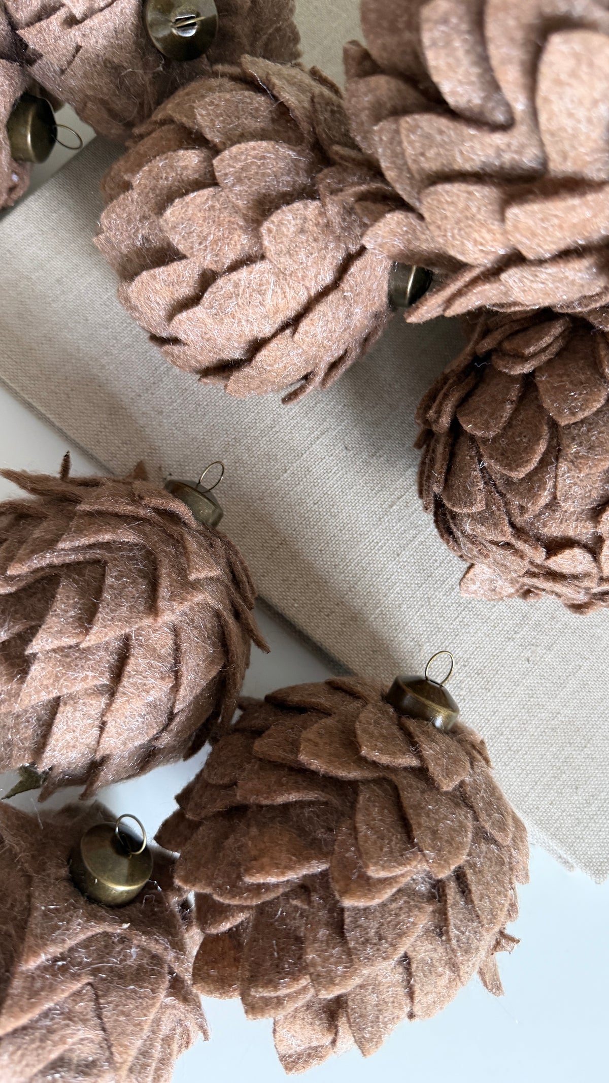 christmas | b a l l.    brown