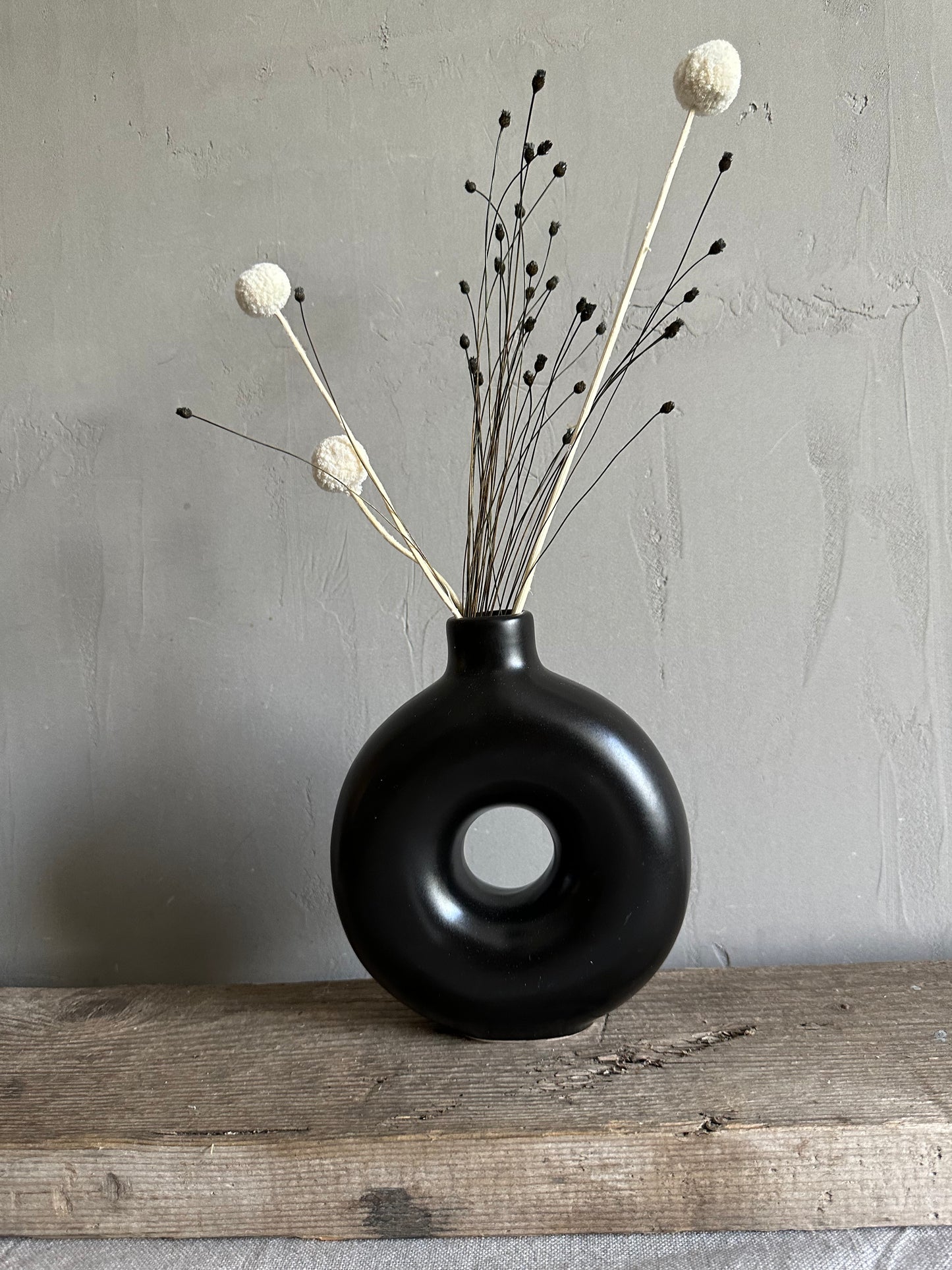 Vase donut -black