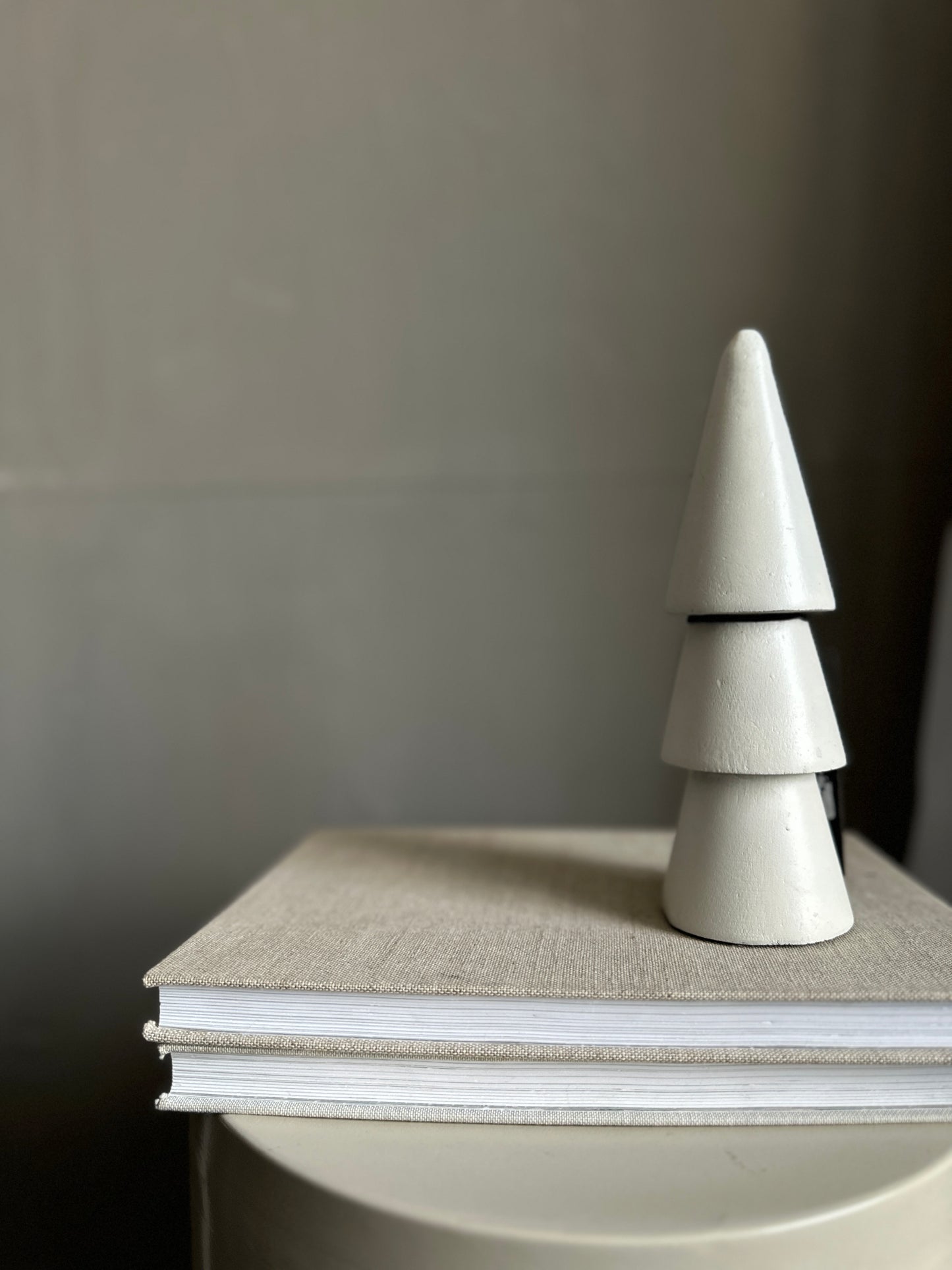 c h r i s t m a s.  tree