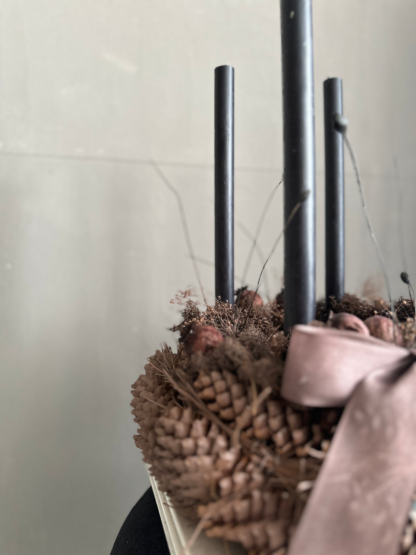 a l l.   b r o w n.  -Advent | light