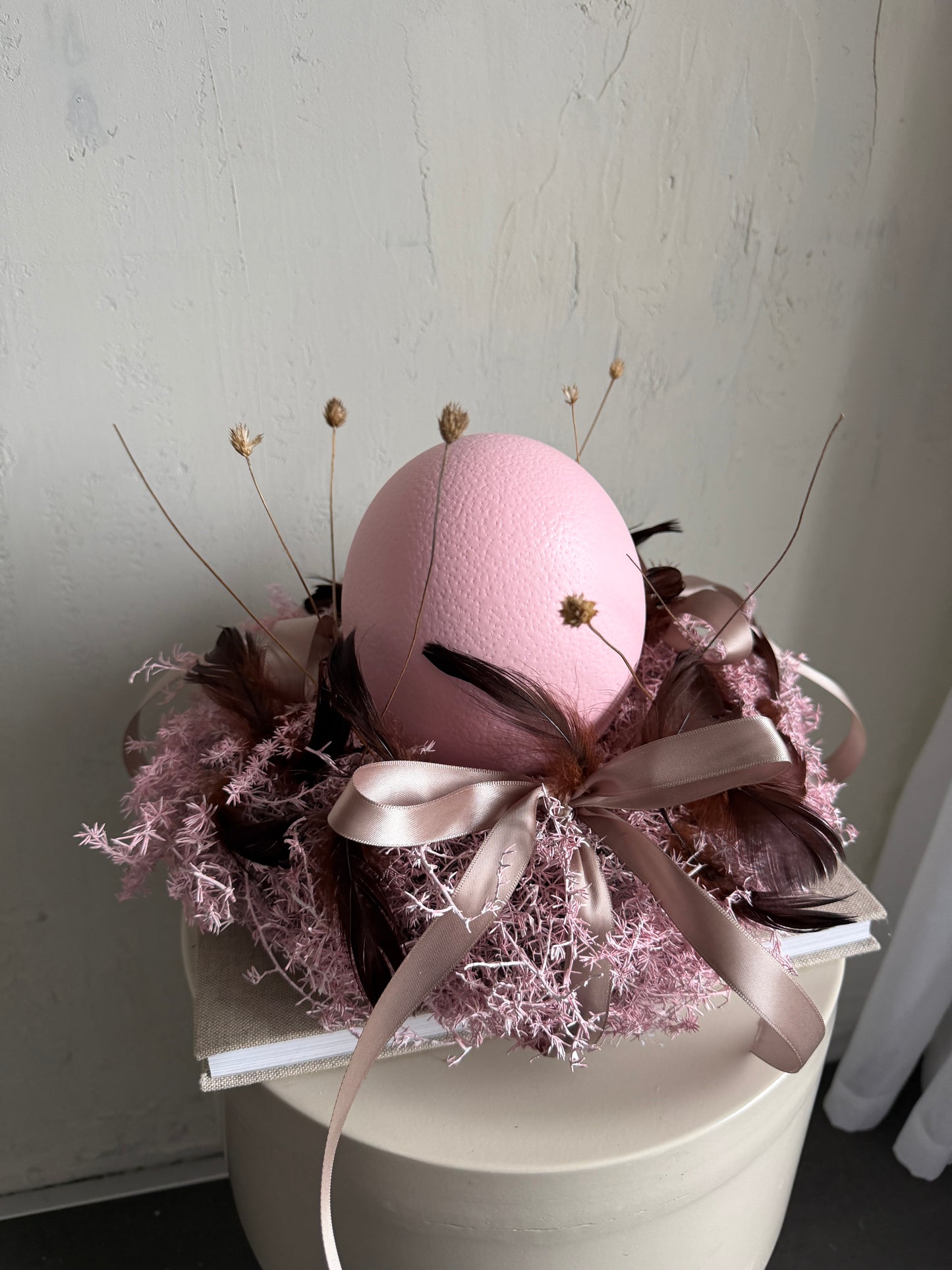 s h a d e s.   of easter