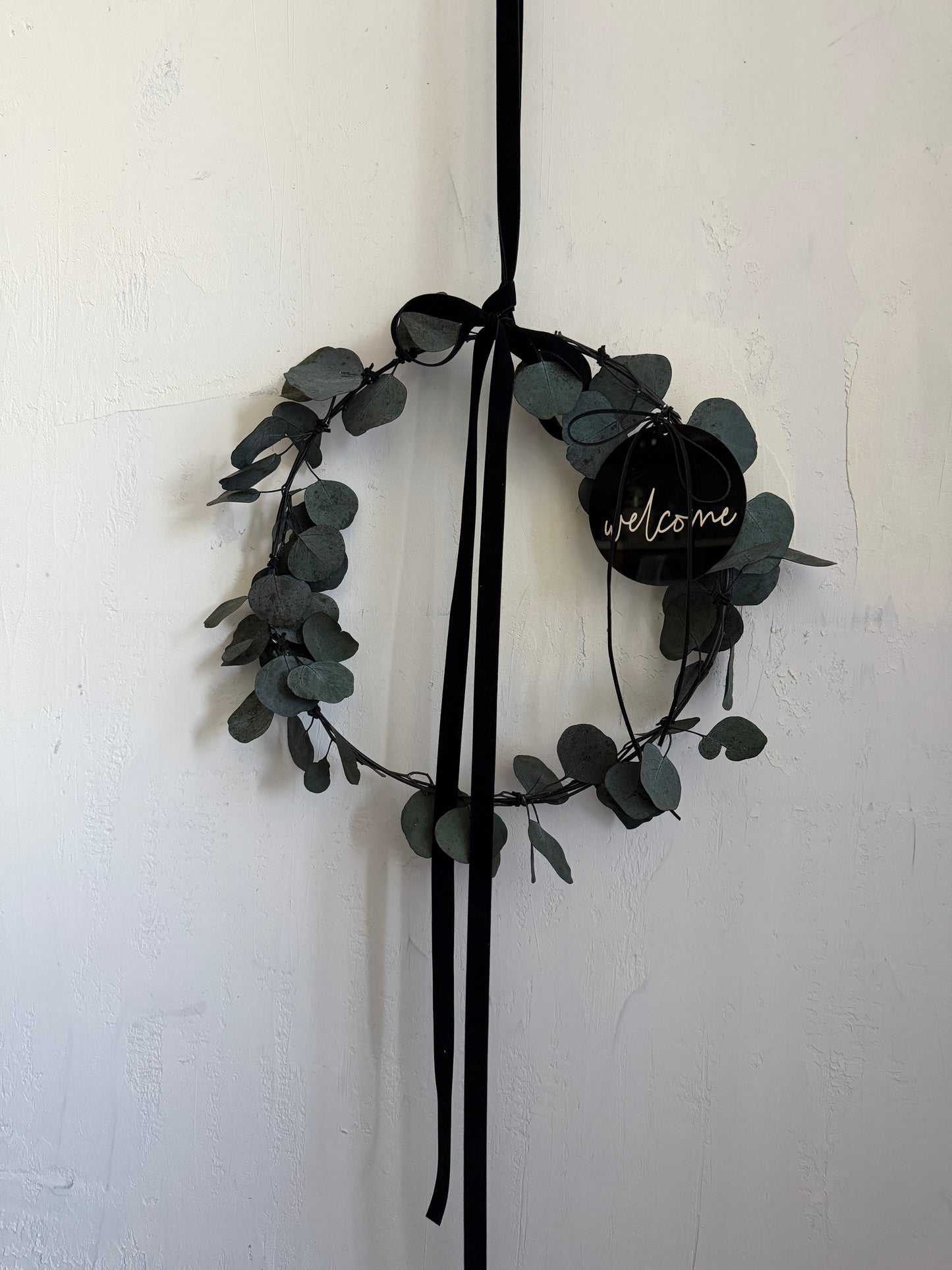 black flower hoop