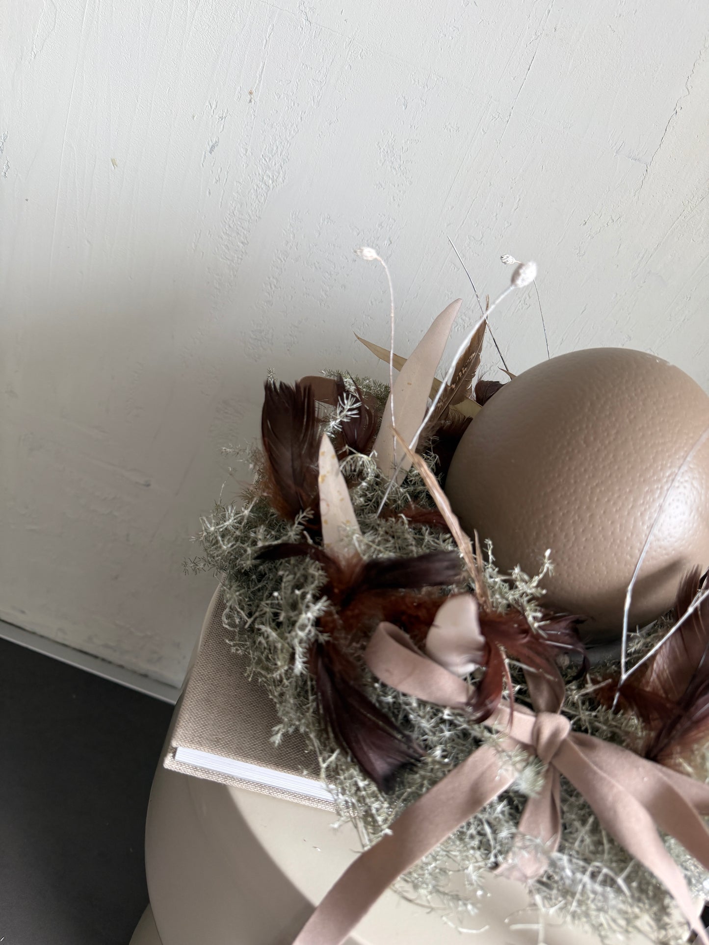 s h a d e s.   of easter