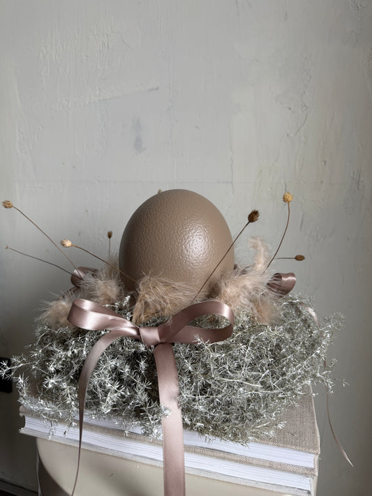 e a s t e r.  | colors