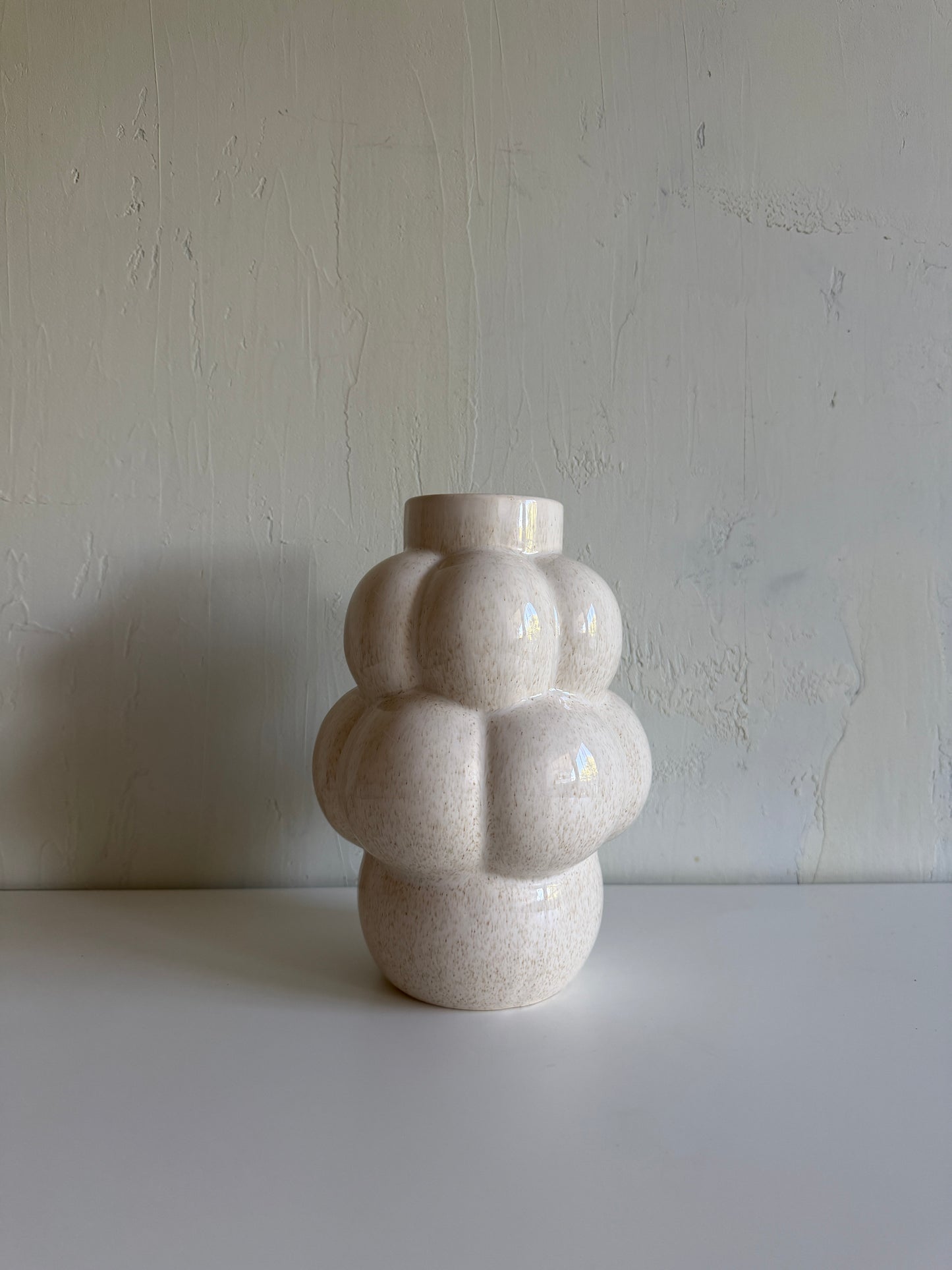 Vase | b a l l s
