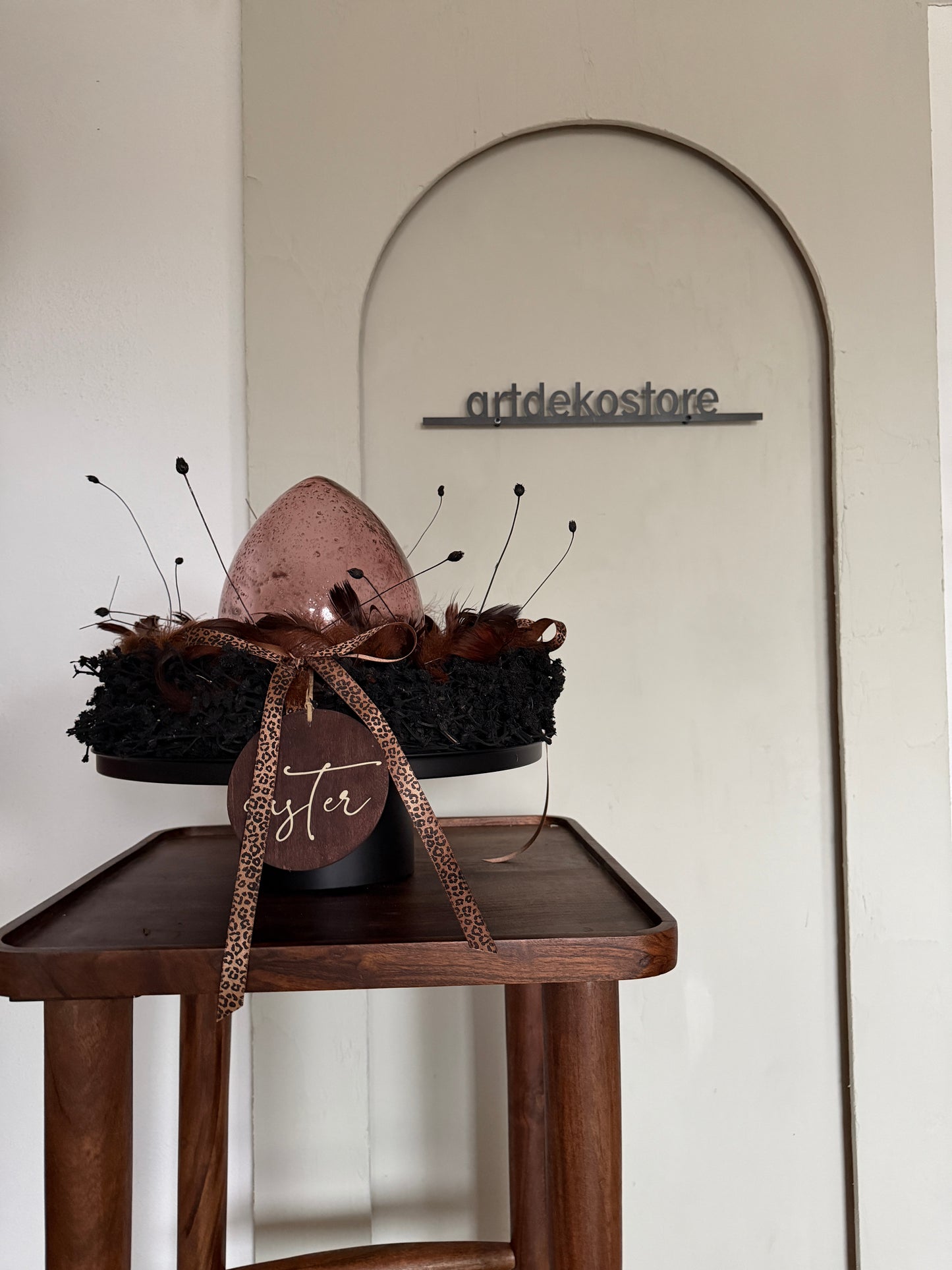 Candlestick white with dried flowers