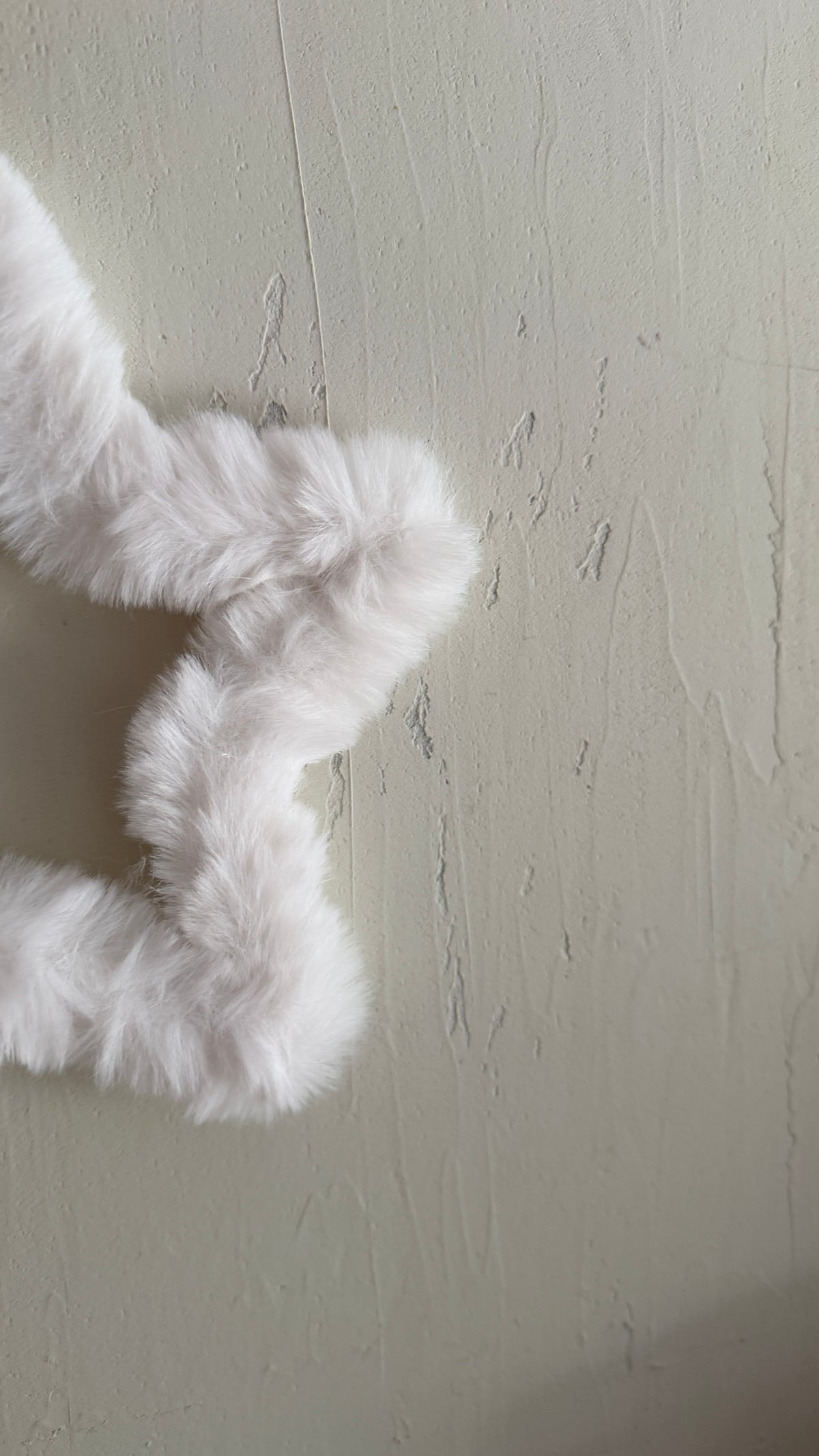 white|  fake fur star