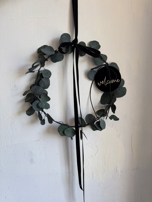 black flower hoop
