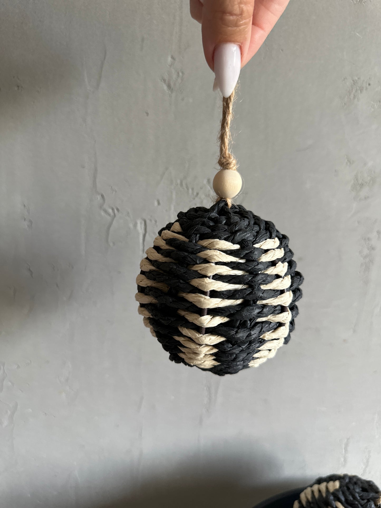 natural   -black christmas
