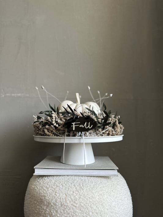 Dried flower wreath