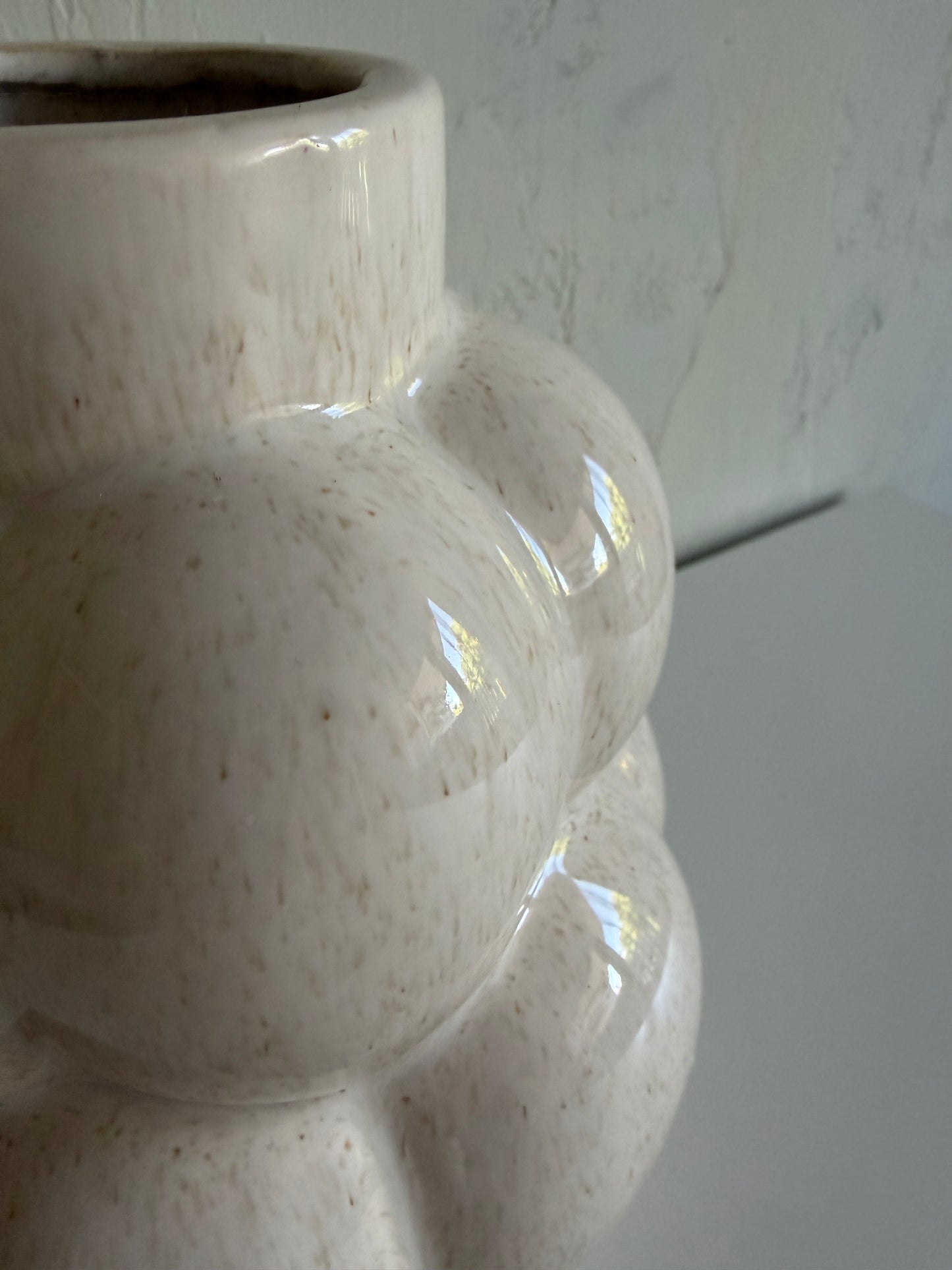 Vase | b a l l s