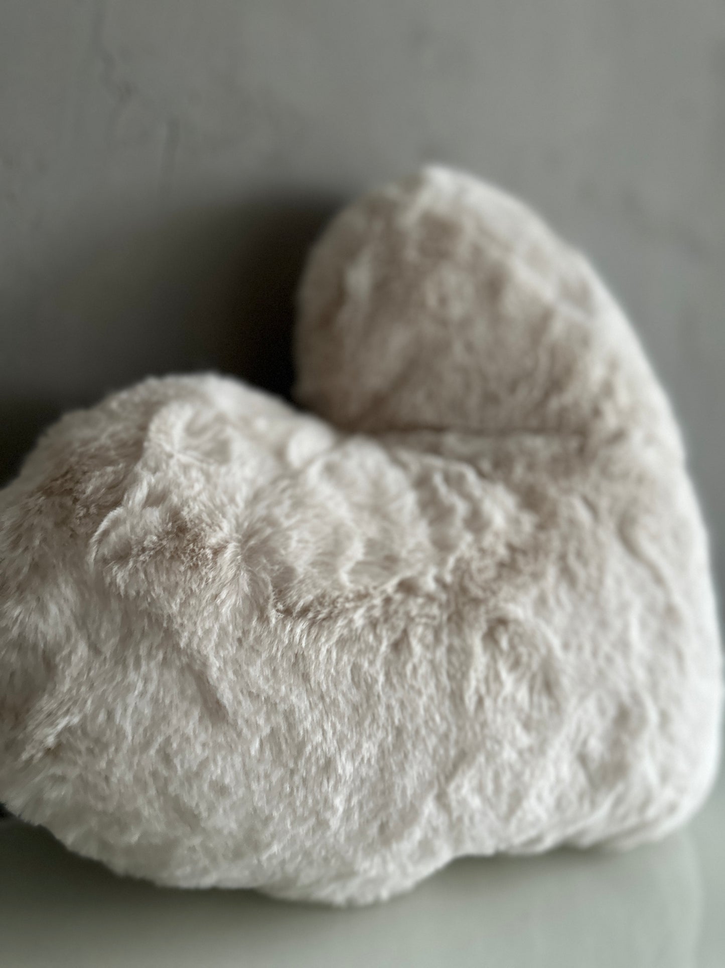 h e a r t.   Kissen | fake fur