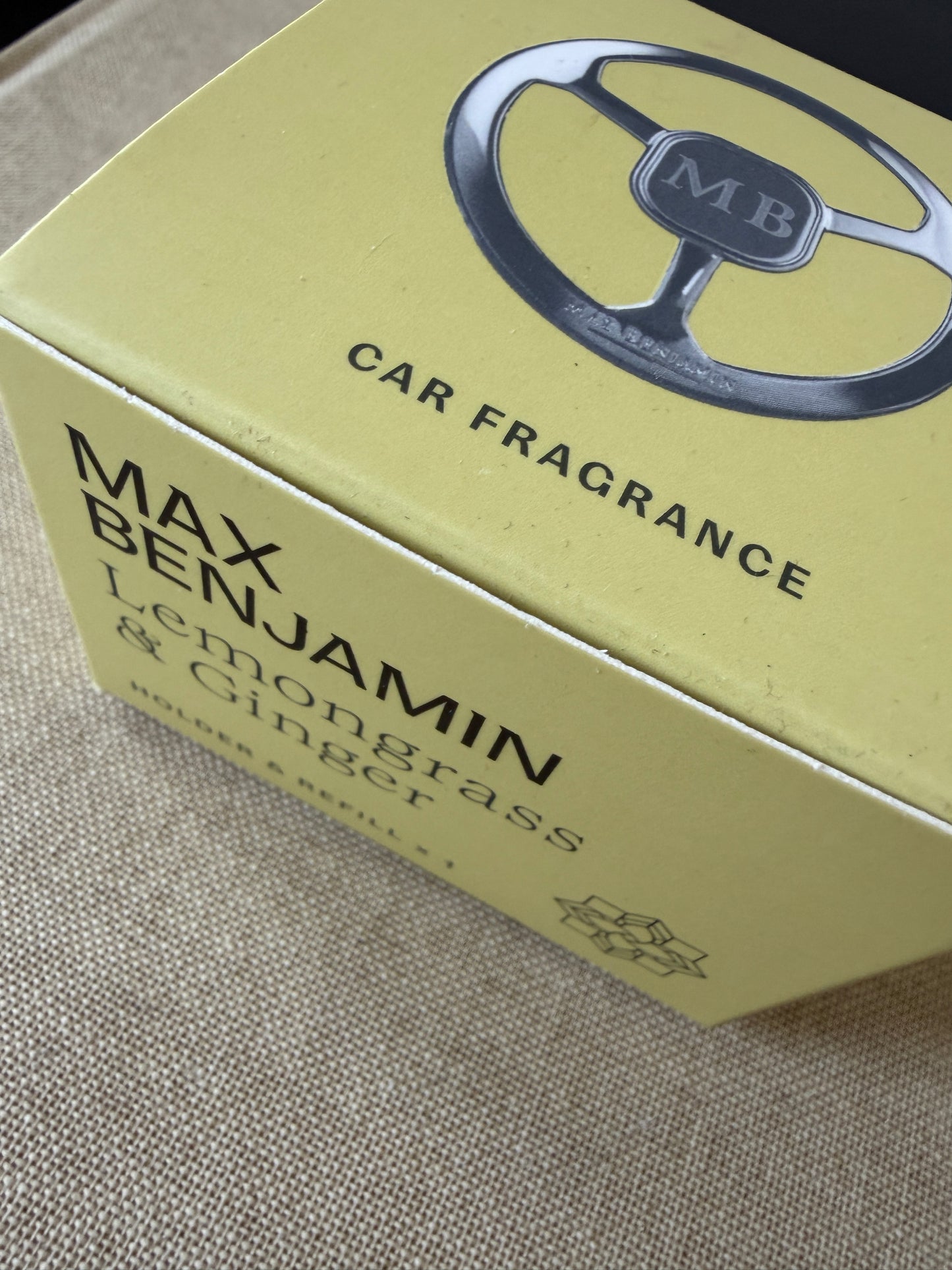 c a r | fragrance