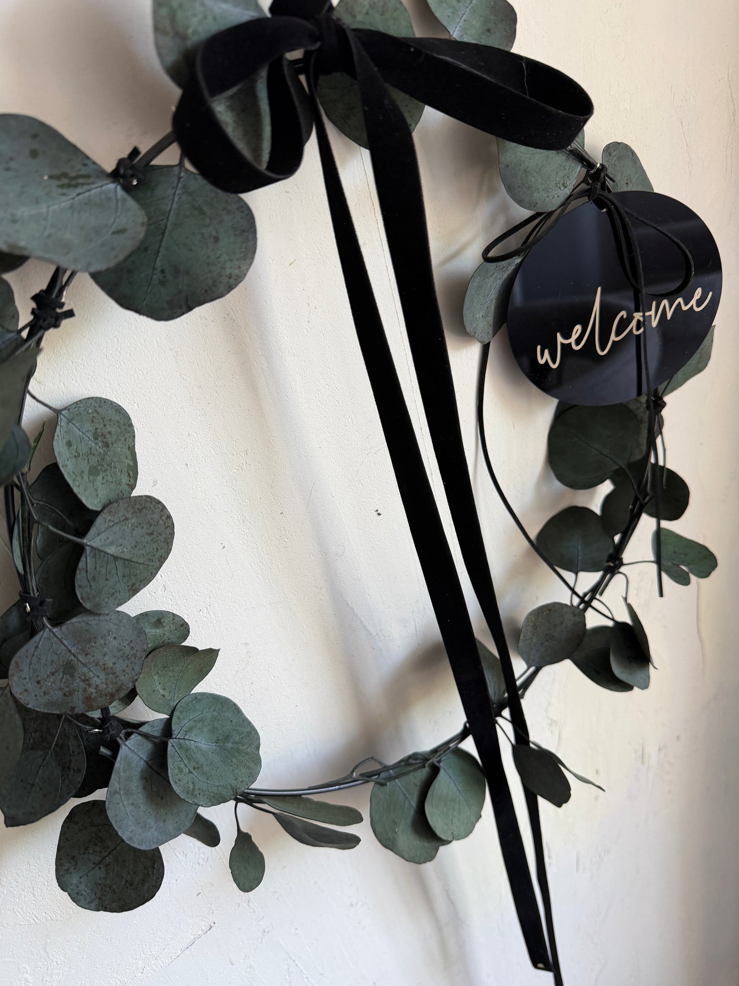 black flower hoop