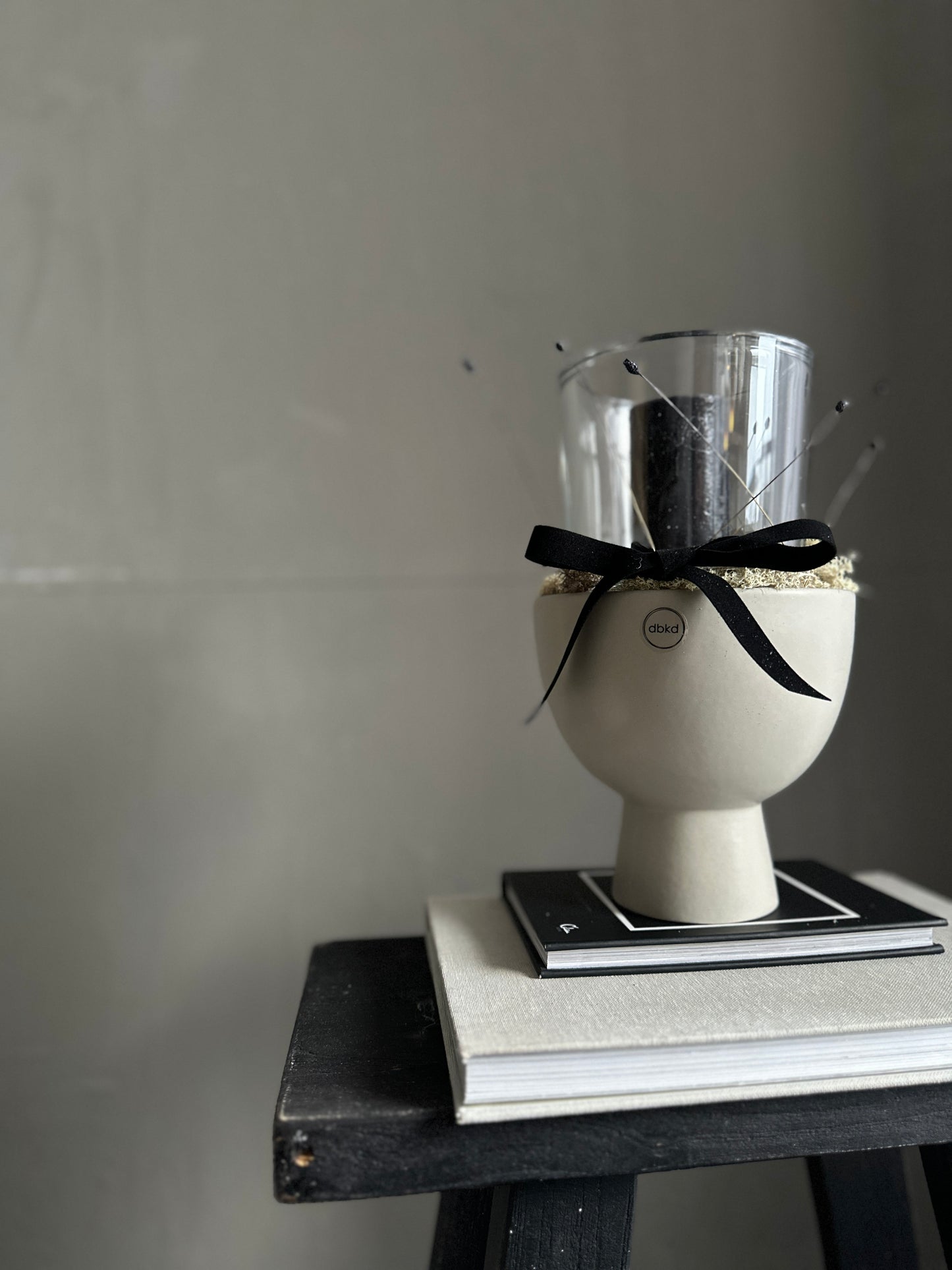 dbkd Figure-flowerbowl