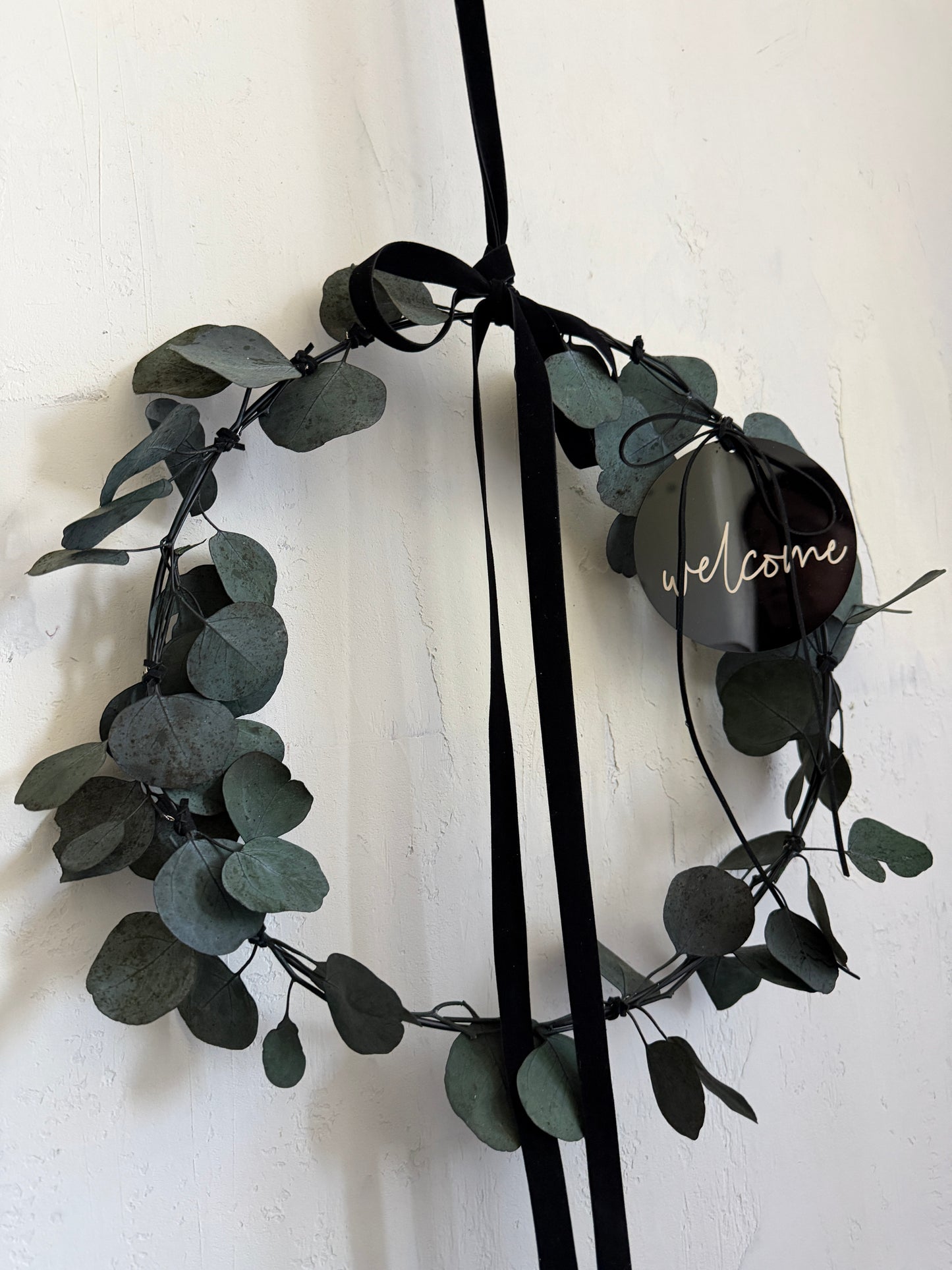 black flower hoop