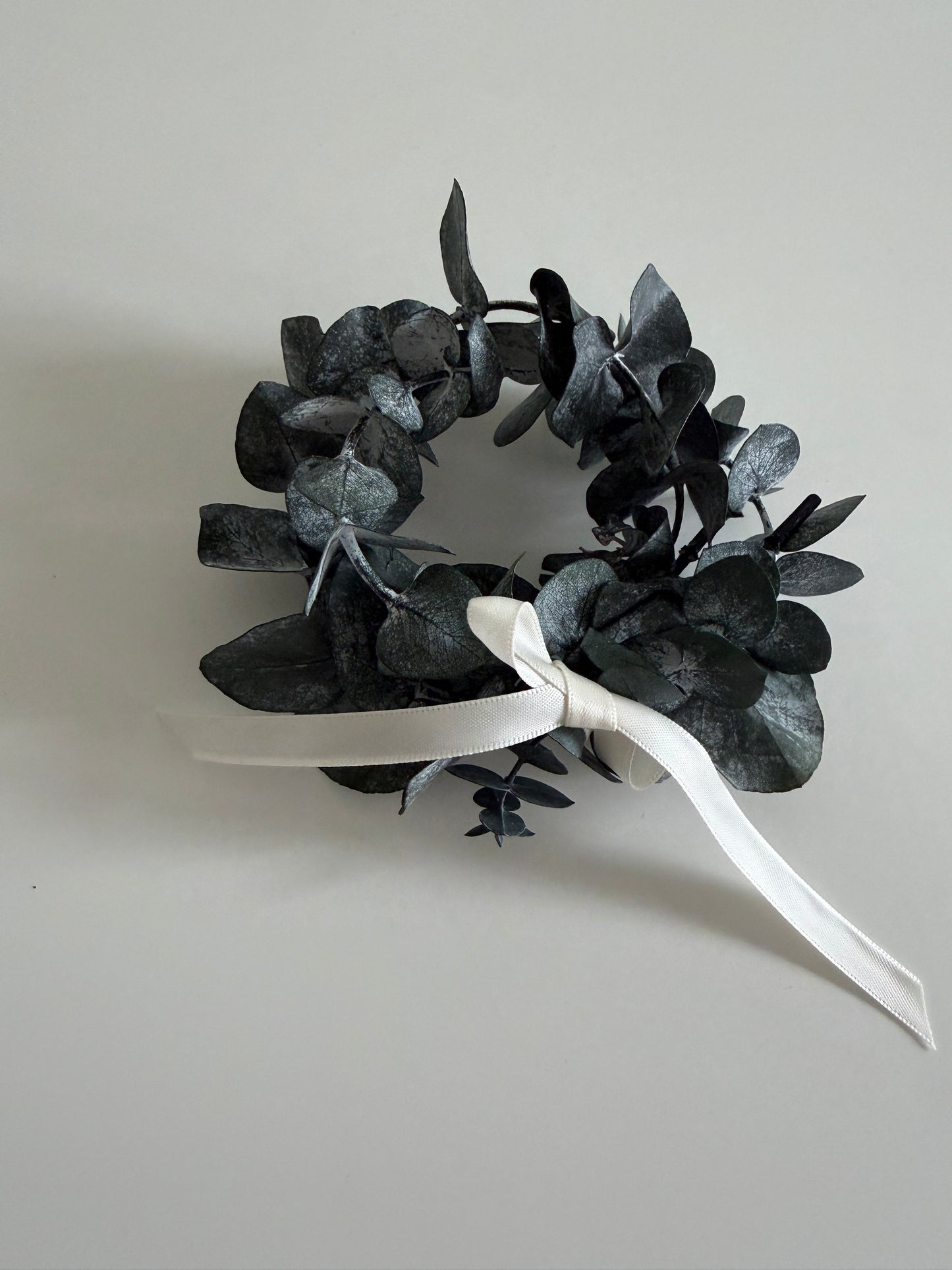 Candle plate -metal black